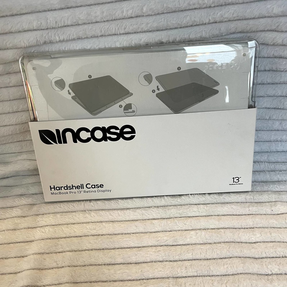 Incase Hardshell Case Clear 13" for mac's